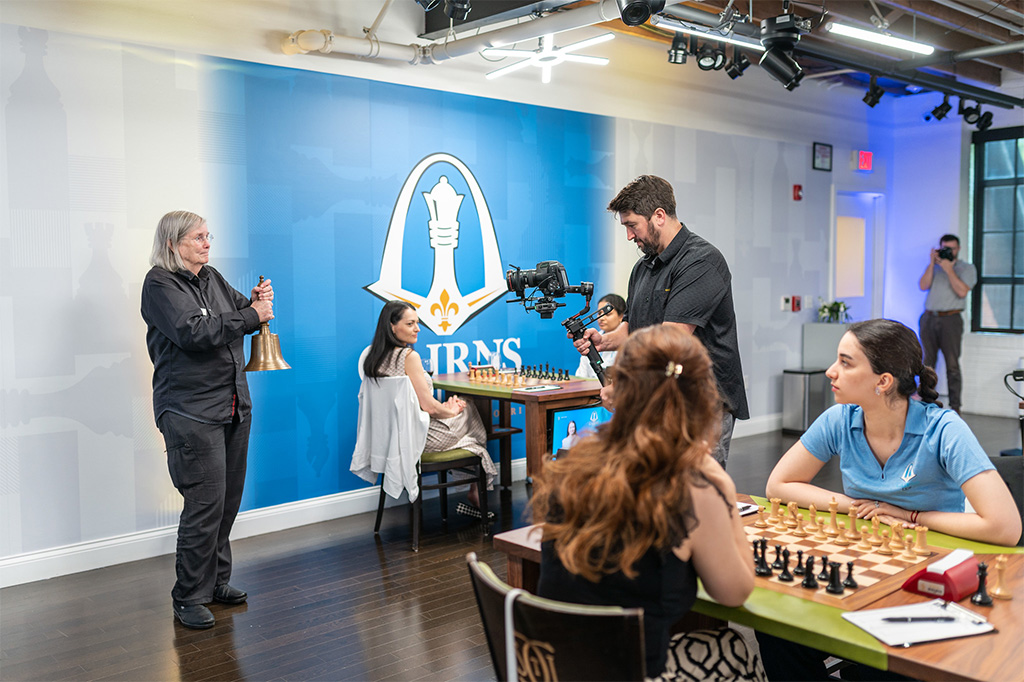 A moment of anticipation as Dr. Jeanne Cairns Sinquefield marks the start of Round 1 at the 2023 Cairns Cup.
