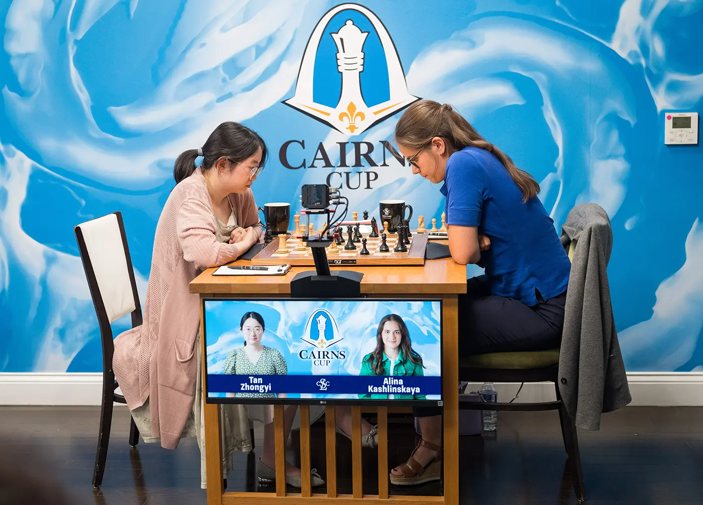 Tournament playing hall